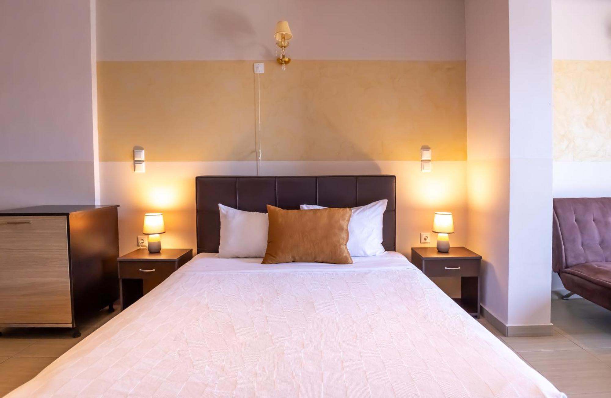 Buka Sandy Hotel Messini