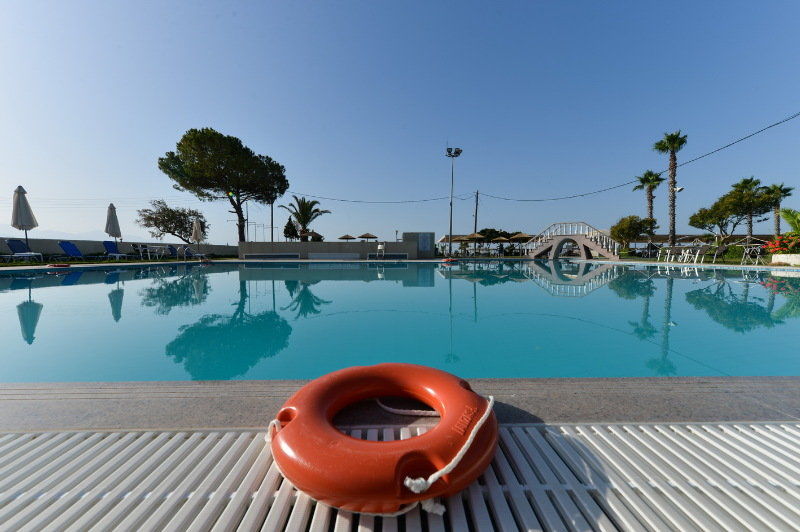 Buka Sandy Hotel Messini